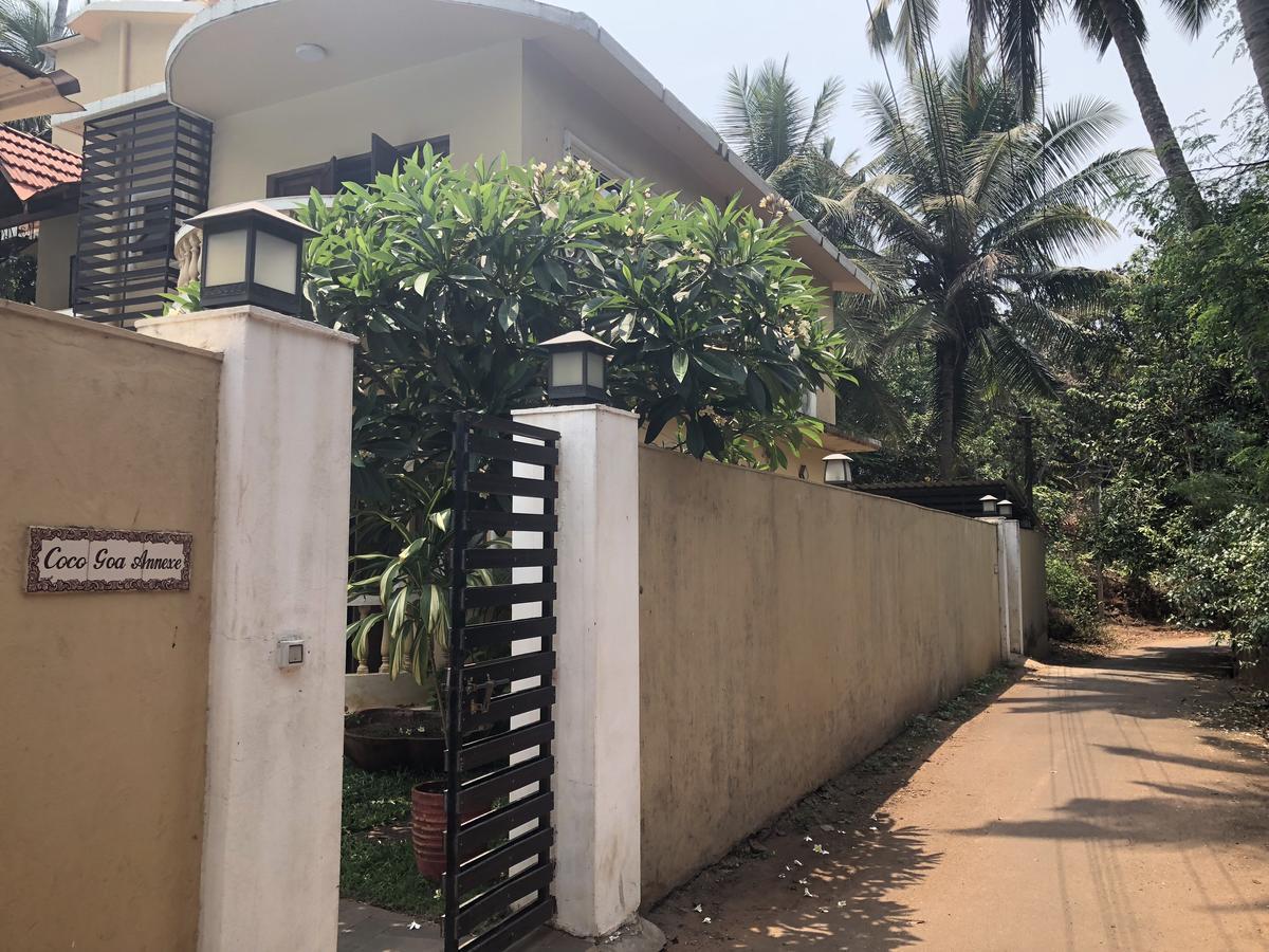 Hotel Coco Goa Arpora Exterior foto